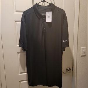 Nike Swoosh Men's XXL Golf Shirt